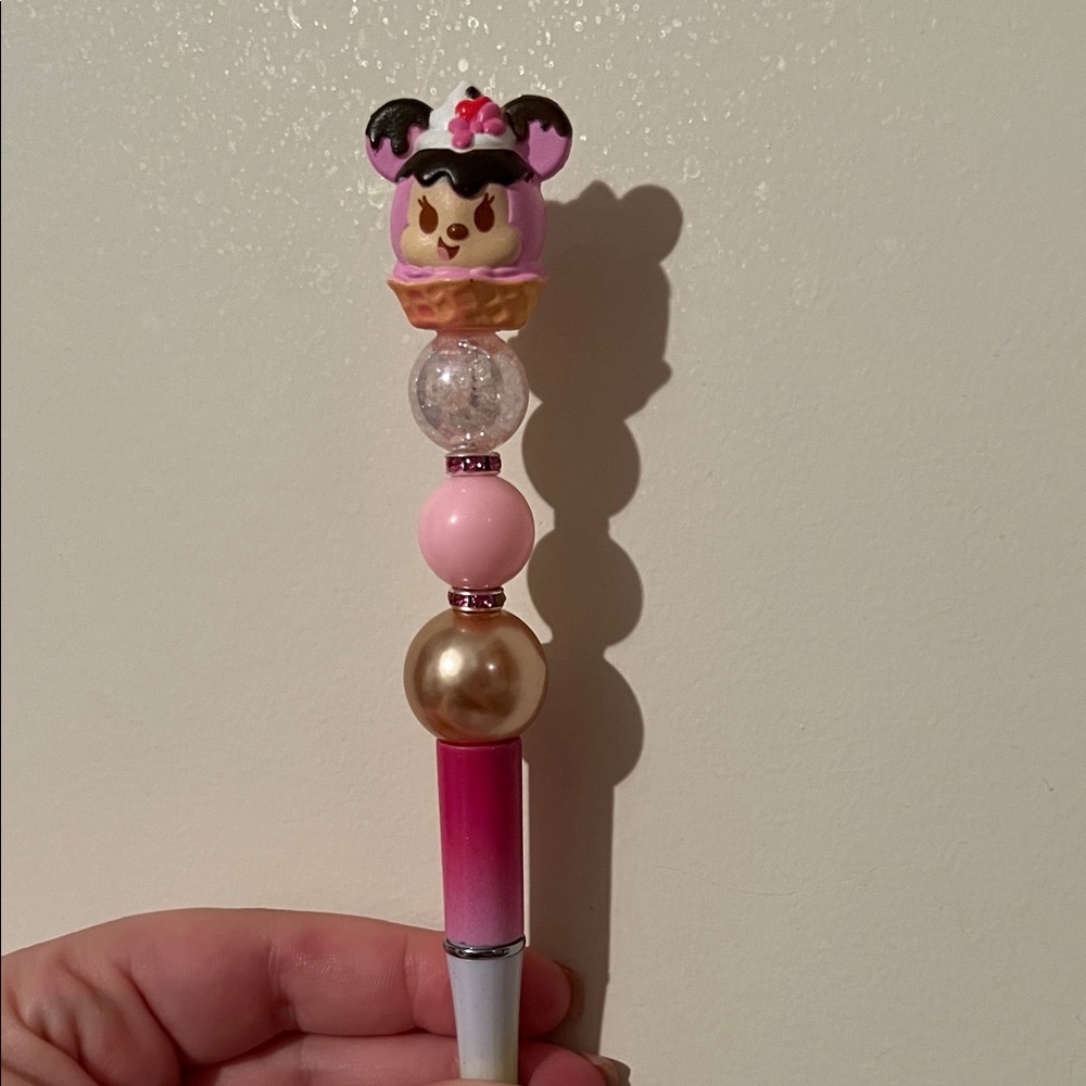 Munchling Minnie Mouse Pen